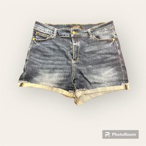 Judy Blue Here Comes The Sun Shorts - LIKE NEW